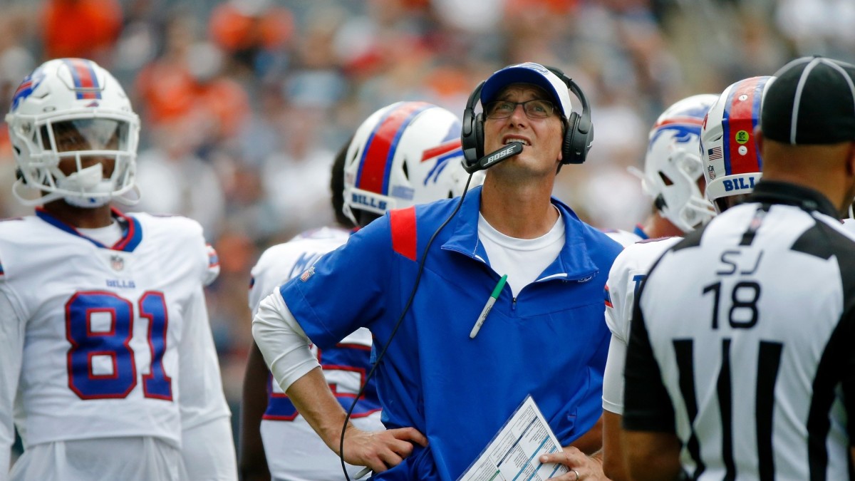 Dorsey sideline